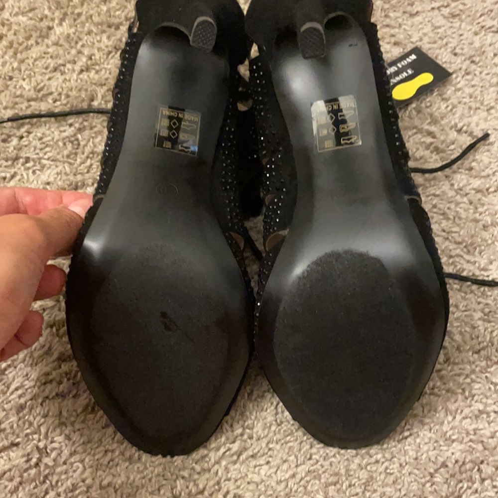 Fashion Nova Size 10 Black Embellished Stilettos - Picture 6 of 6
